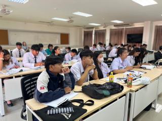 96. Day 1 โครงการพัฒนาทักษะด้านภาษาอังกฤษ สำหรับนักศึกษาครู
